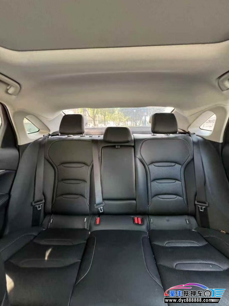 22年吉利星瑞轿车抵押车出售