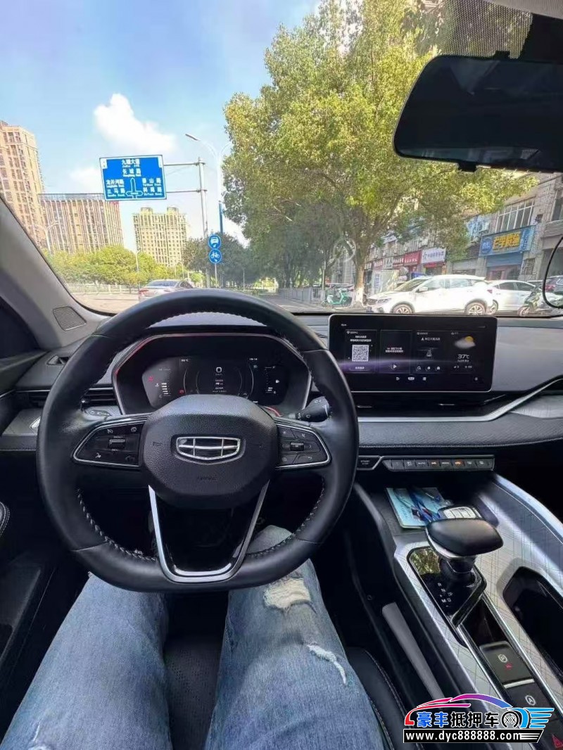 22年吉利星瑞轿车抵押车出售