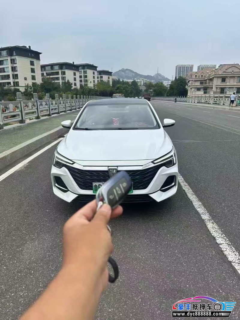 抵押车出售24年荣威i6轿车