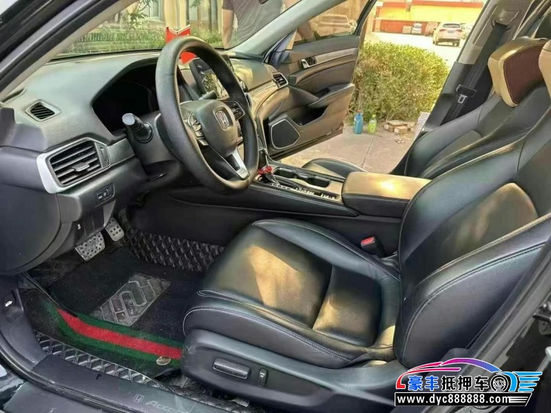 20年本田雅阁轿车抵押车出售