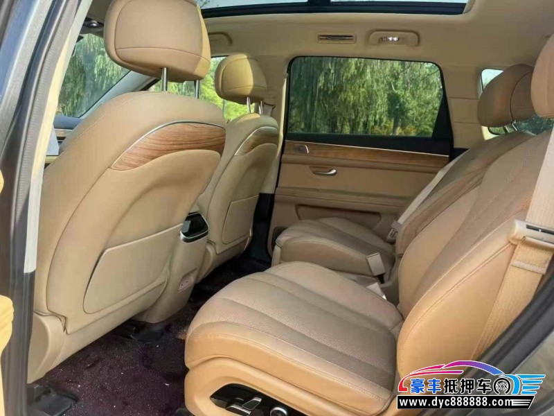 23年华为问界轿车抵押车出售