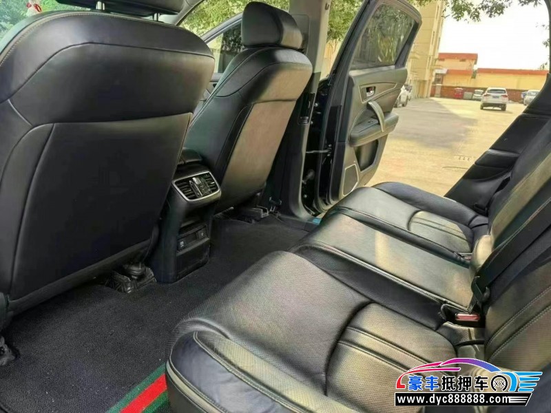 21年本田冠道轿车抵押车出售