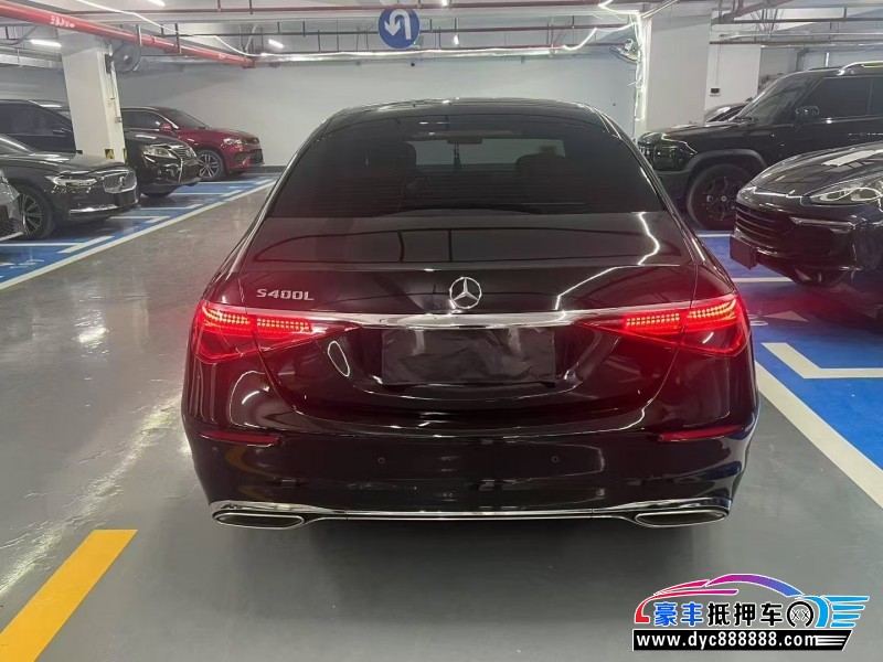 23年奔驰S轿车抵押车出售