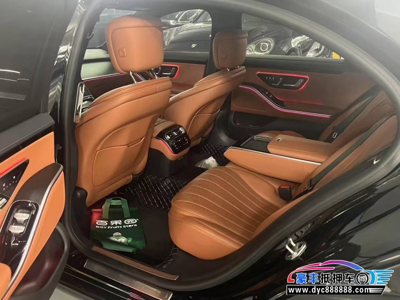 23年奔驰S轿车抵押车出售