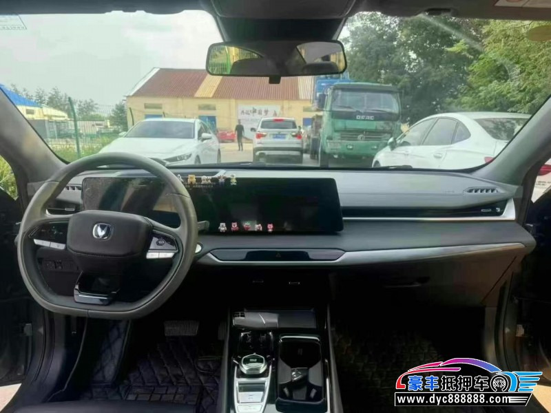 22年长安锐程CC轿车抵押车出售