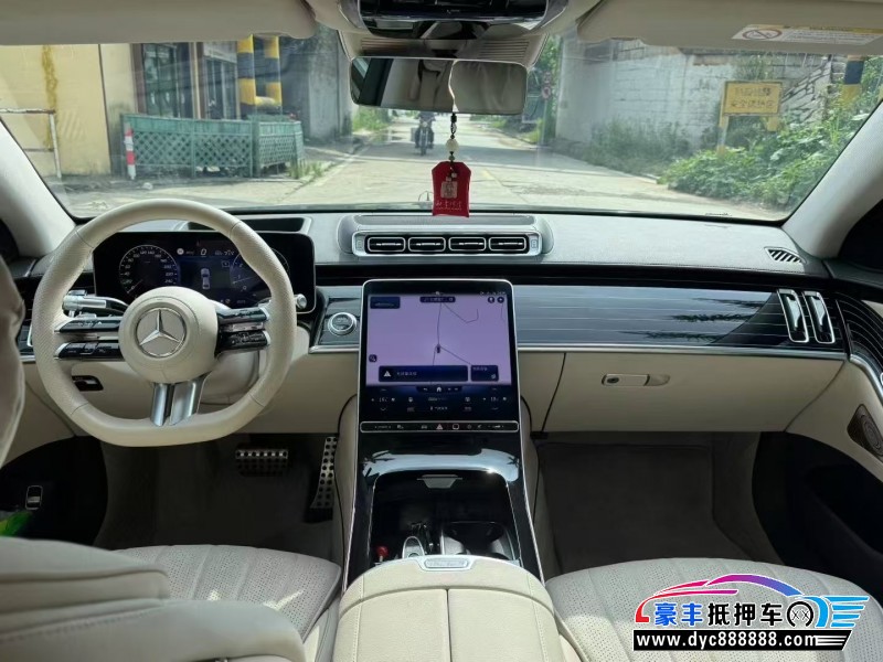 23年奔驰S轿车抵押车出售