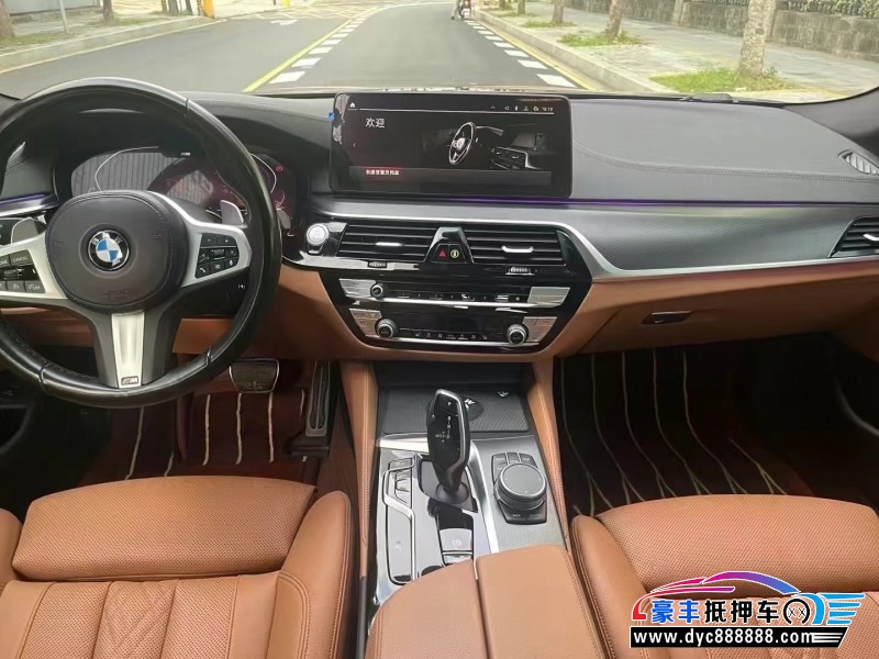 22年宝马5系轿车抵押车出售