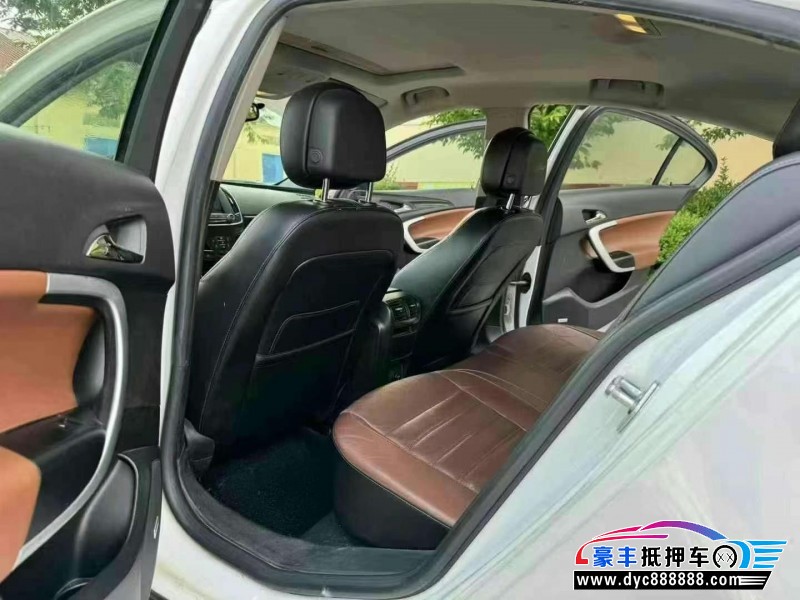 14年别克君威轿车抵押车出售