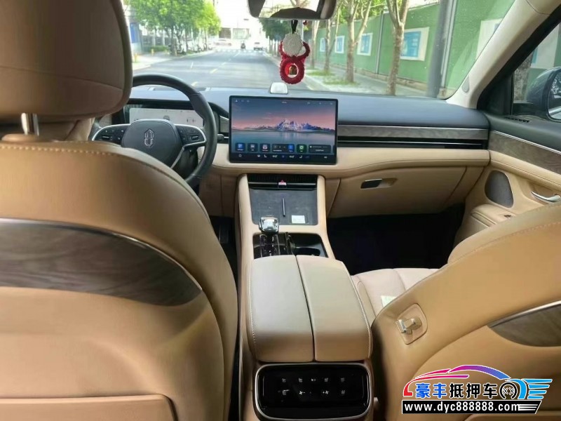 22年华为问界轿车抵押车出售