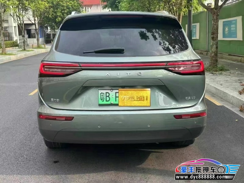 22年华为问界轿车抵押车出售