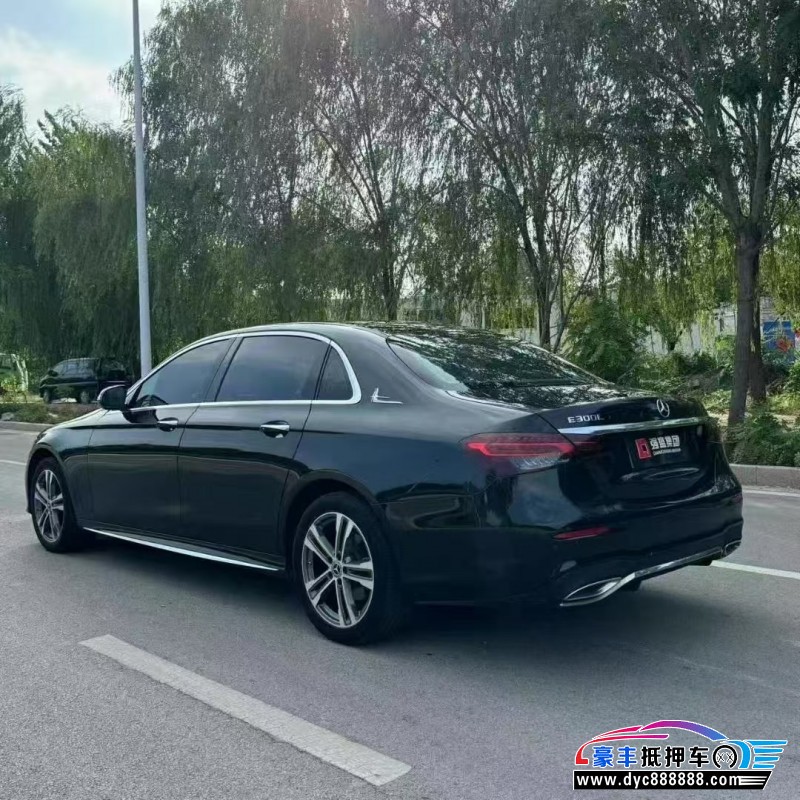 21年奔驰E轿车抵押车出售