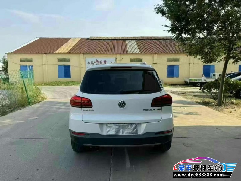 14年大众途观L轿车抵押车出售