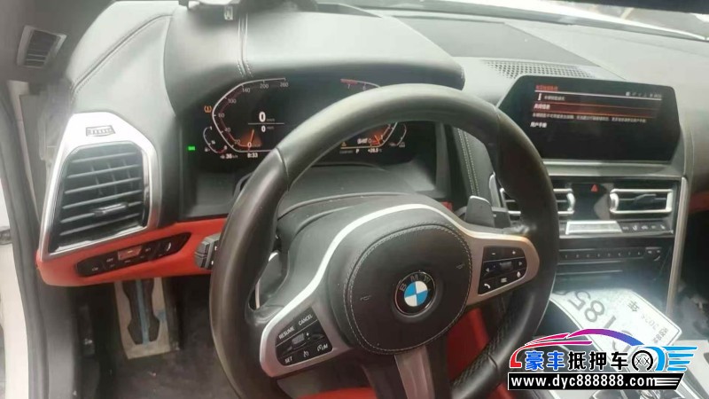 20年宝马8系轿车抵押车出售