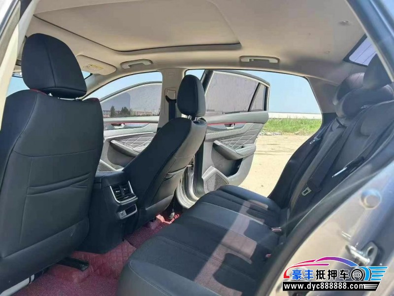 22年东风风神奕炫轿车抵押车出售