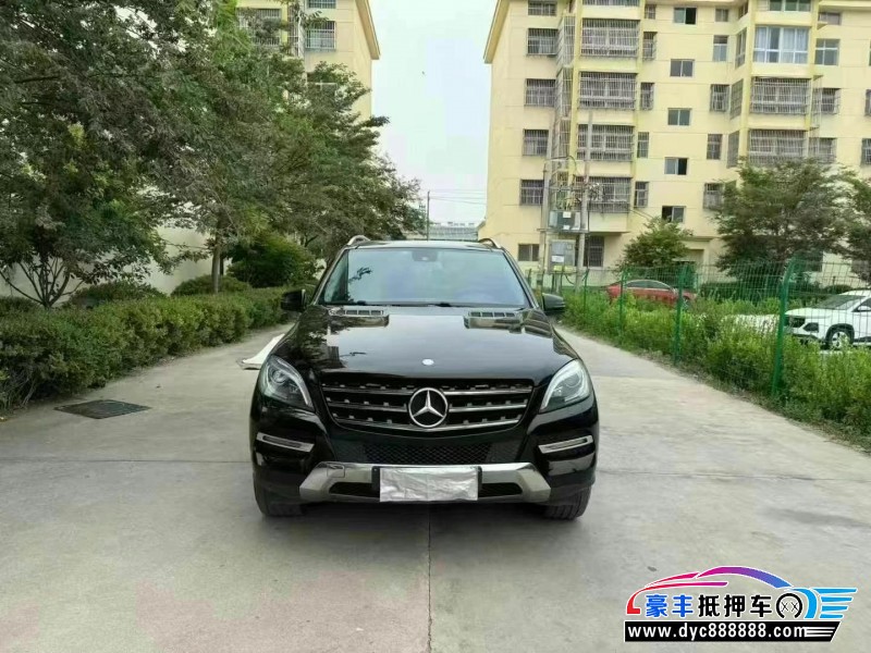 15年奔驰GLE轿车抵押车出售