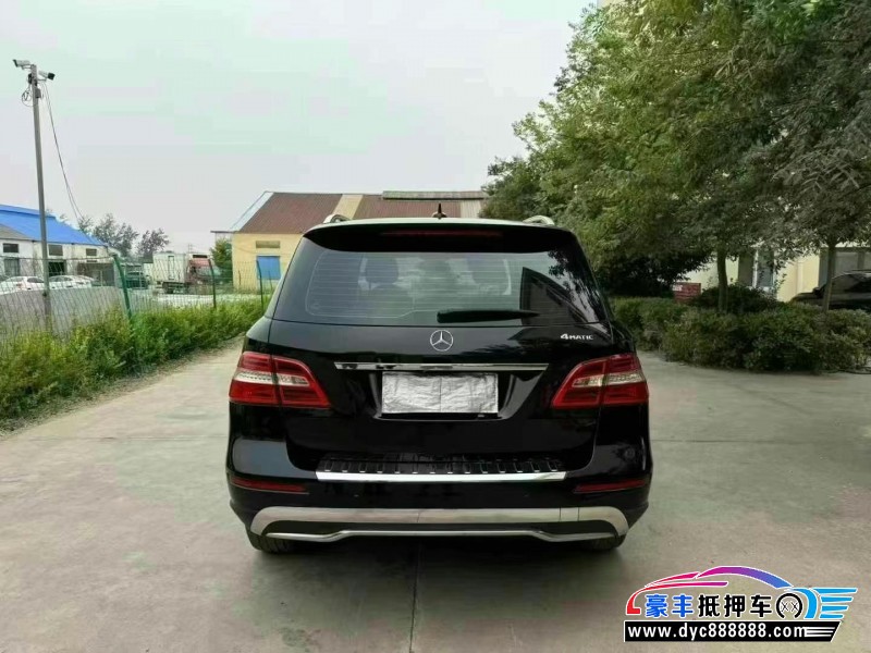 15年奔驰GLE轿车抵押车出售