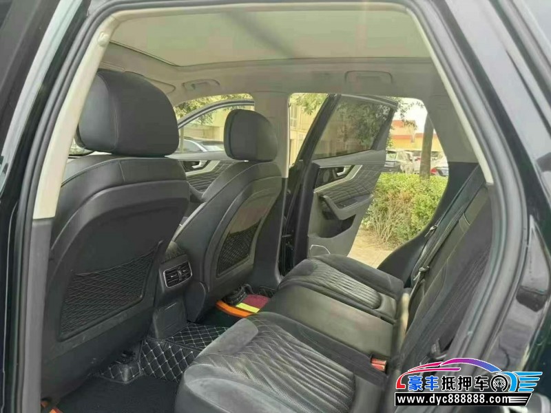 21年红旗HS5轿车抵押车出售