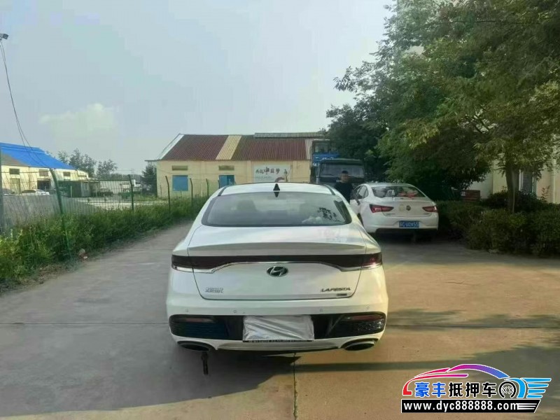 21年现代菲斯塔轿车抵押车出售