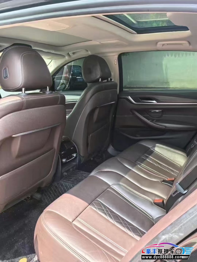 19年宝马5系轿车抵押车出售