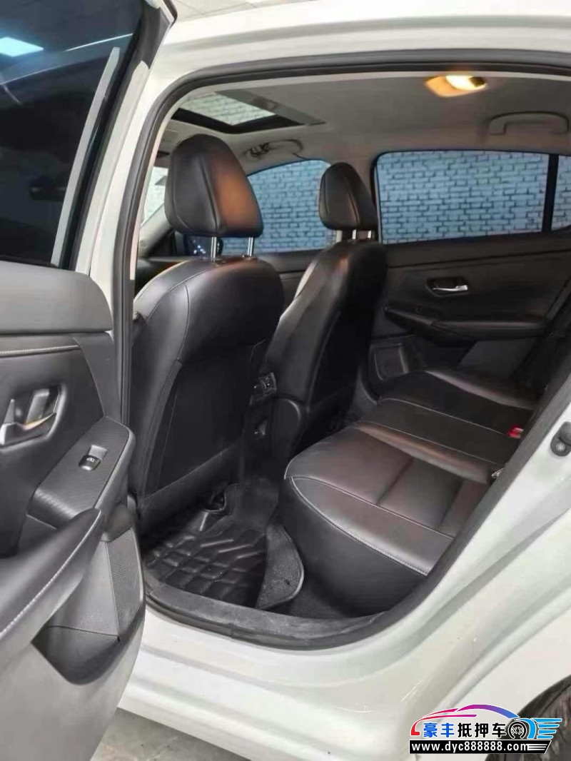 23年日产轩逸轿车抵押车出售