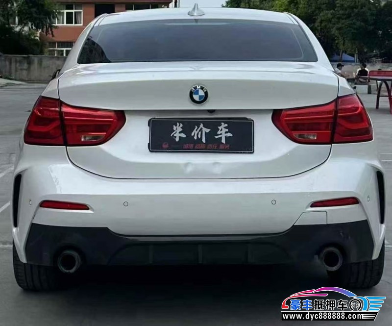 23年宝马1系轿车抵押车出售