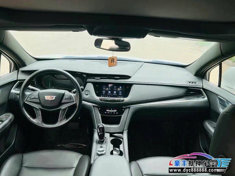 22年凯迪拉克XT5轿车抵押车出售