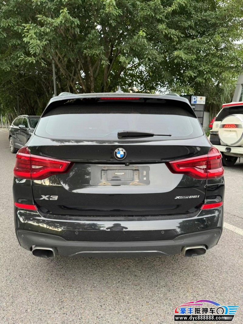 18年宝马X3轿车抵押车出售