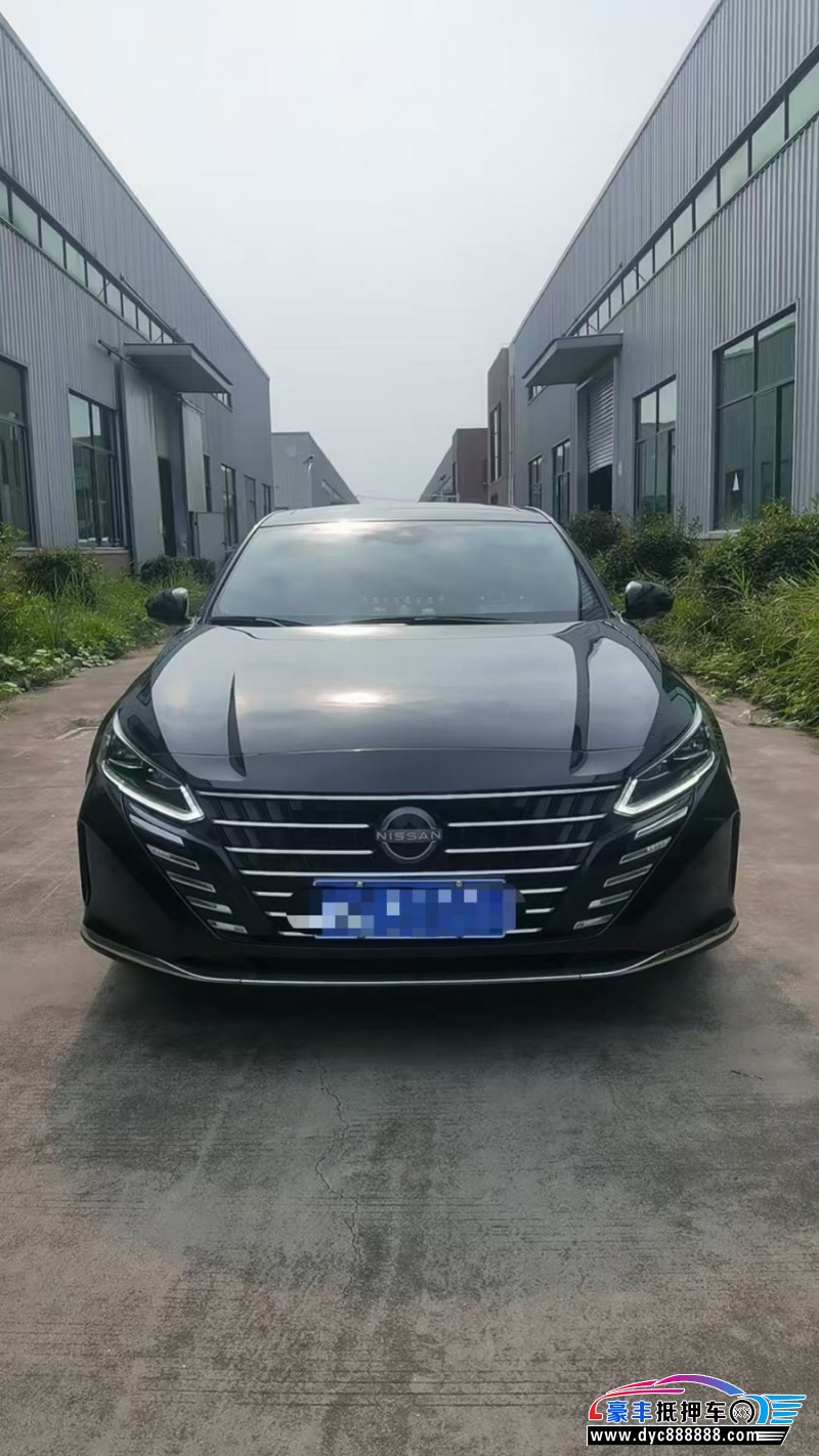 23年日产天籁轿车抵押车出售