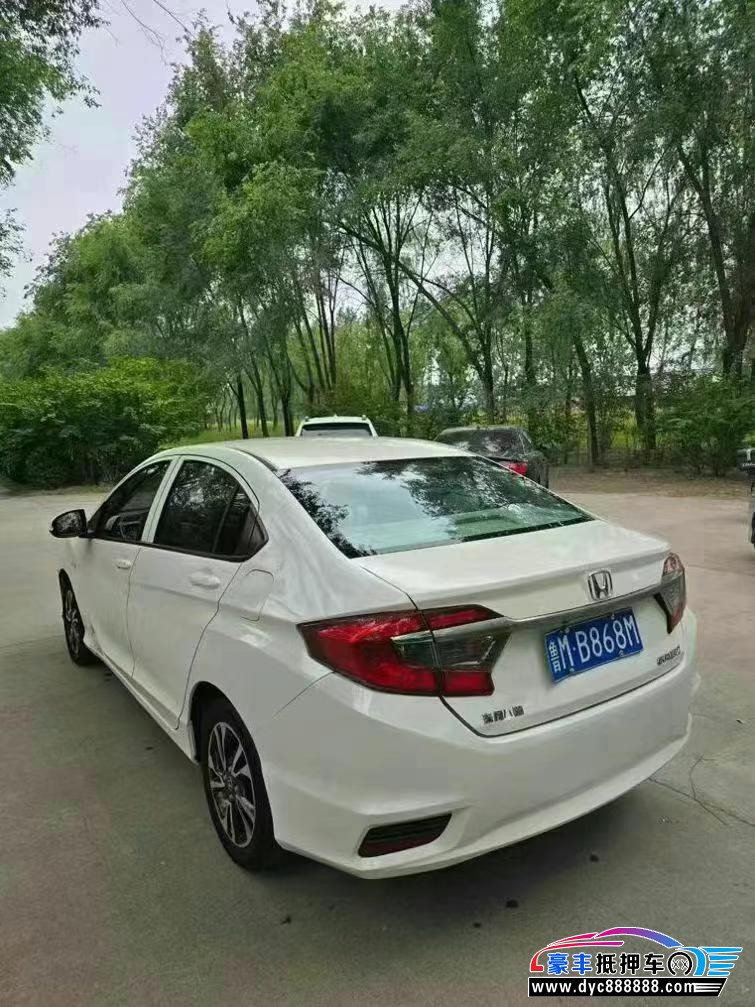 17年本田哥瑞轿车抵押车出售