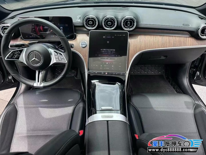 22年奔驰C轿车抵押车出售