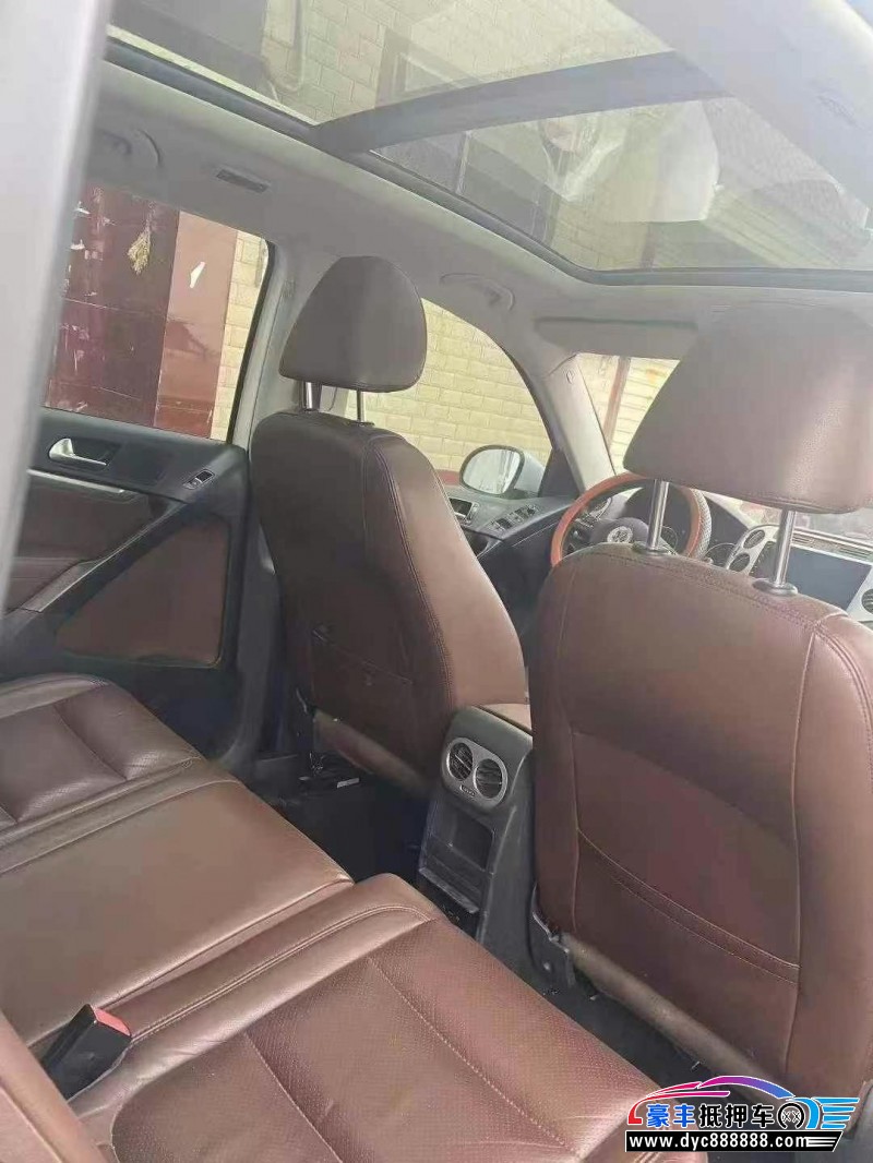 17年大众途观轿车抵押车出售