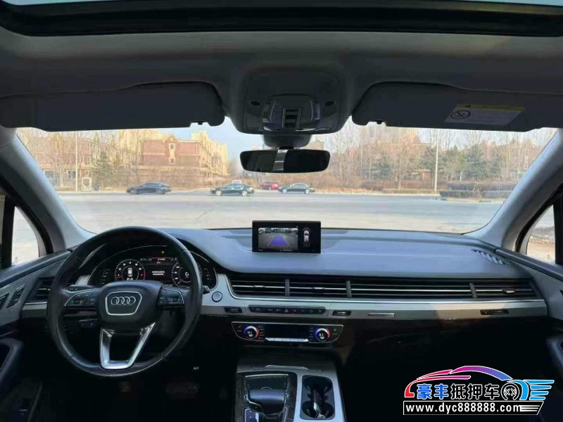 18年奥迪Q7轿车抵押车出售