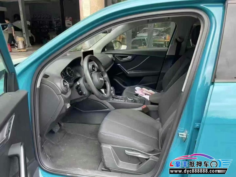 19年奥迪Q2轿车抵押车出售