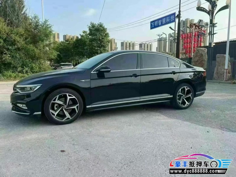 23年大众迈腾轿车抵押车出售