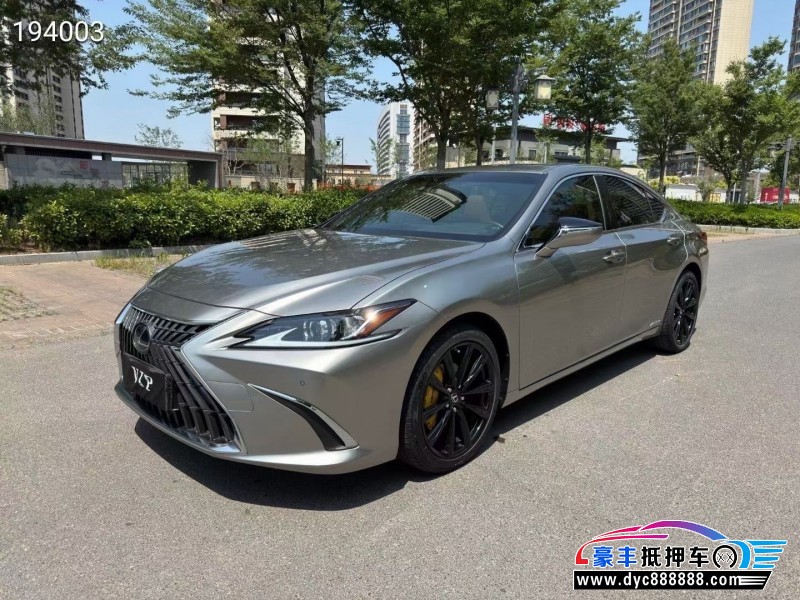 22年雷克萨斯ES轿车抵押车出售