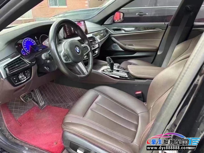 19年宝马5系轿车抵押车出售