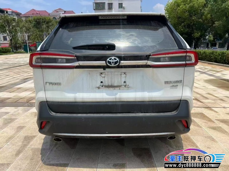 23年丰田威兰达轿车抵押车出售