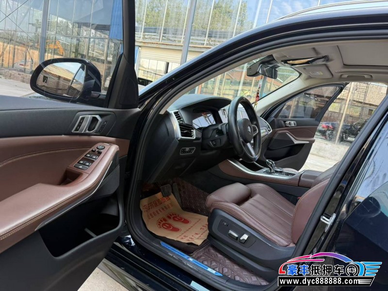 21年宝马X5SUV抵押车出售