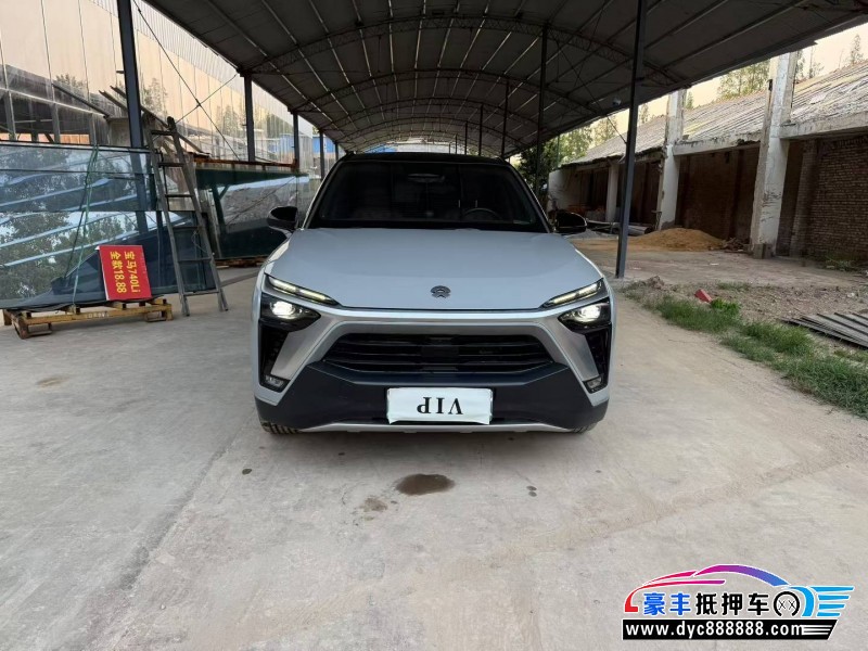 22年蔚来ES8轿车抵押车出售