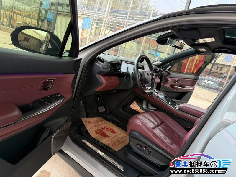 22年蔚来ES8轿车抵押车出售