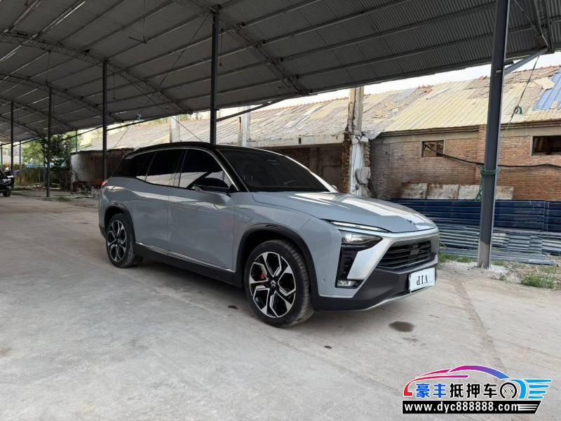 22年蔚来ES8轿车抵押车出售