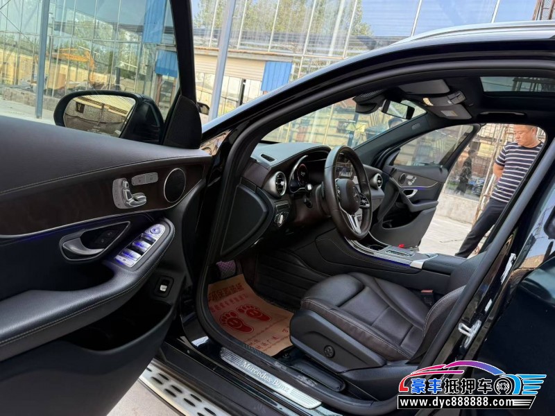 20年奔驰GLCSUV抵押车出售