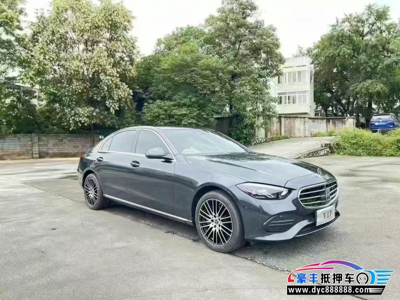 23年奔驰C轿车抵押车出售