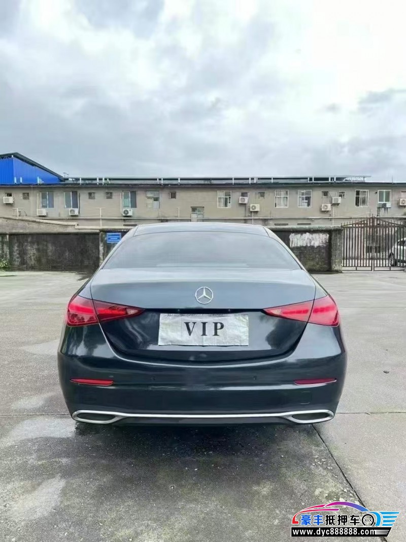 23年奔驰C轿车抵押车出售