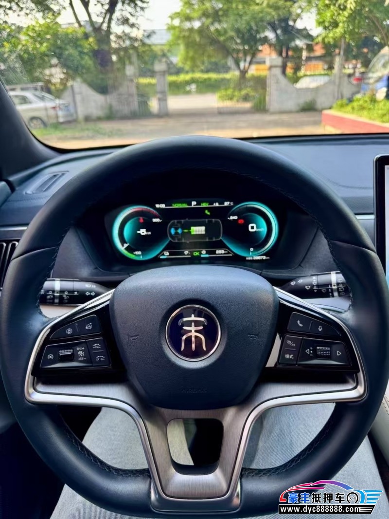 22年比亚迪宋轿车抵押车出售