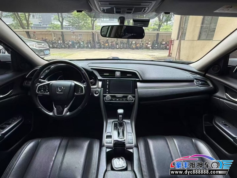 18年本田思域轿车抵押车出售