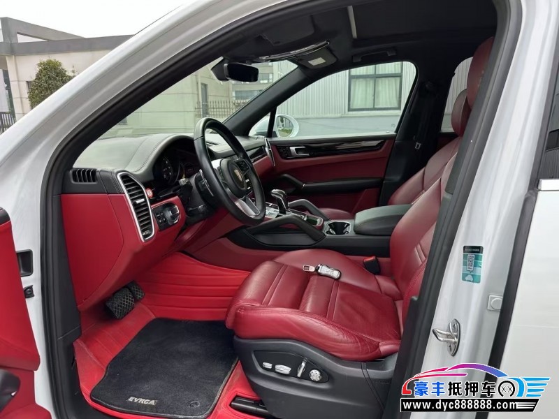 19年保时捷卡宴SUV抵押车出售