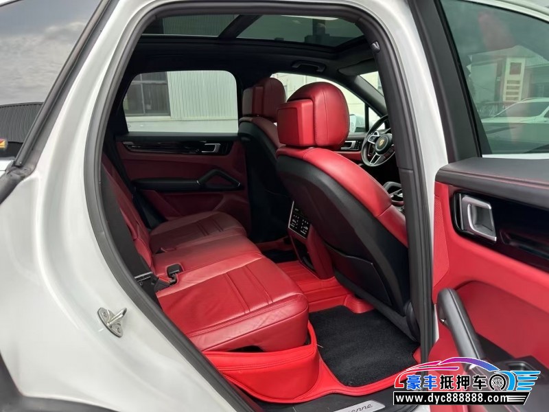 19年保时捷卡宴SUV抵押车出售