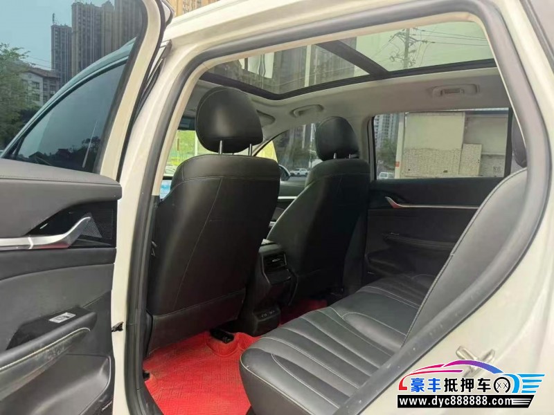 22年荣威RX5轿车抵押车出售