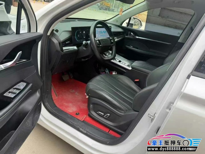 22年荣威RX5轿车抵押车出售